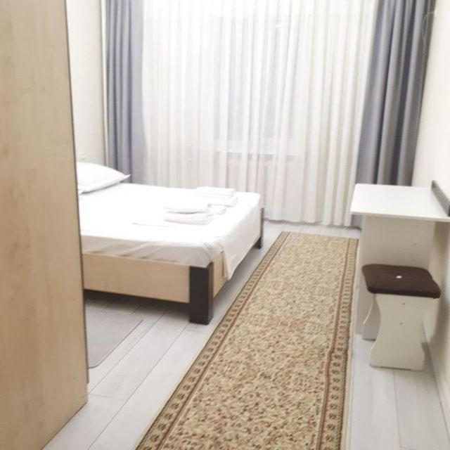 Hostel Sebzor Tashkent Ngoại thất bức ảnh