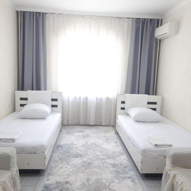 Hostel Sebzor Tashkent Ngoại thất bức ảnh