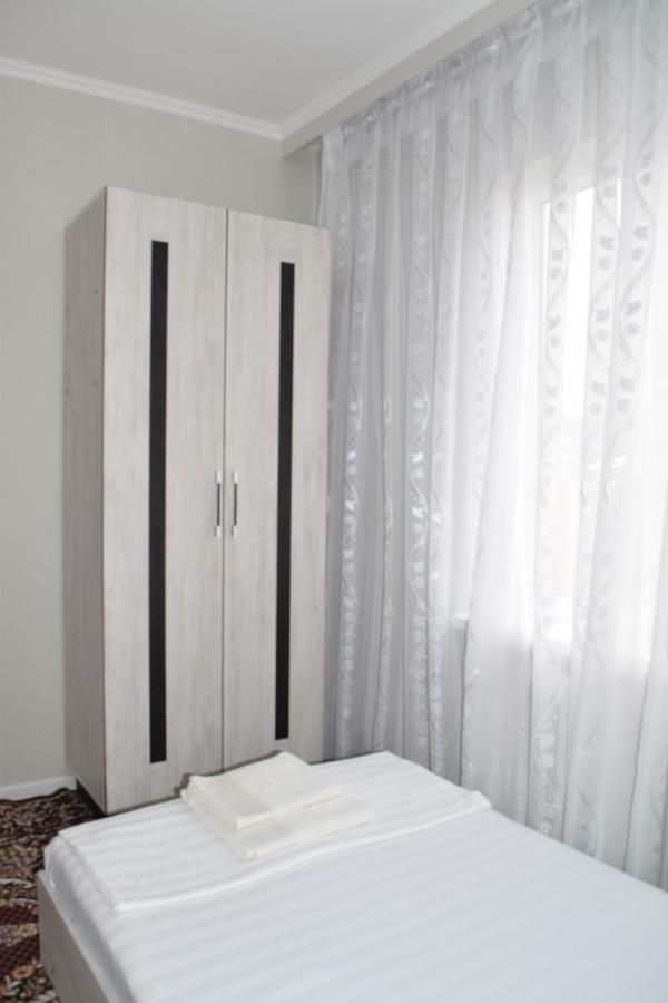 Hostel Sebzor Tashkent Ngoại thất bức ảnh