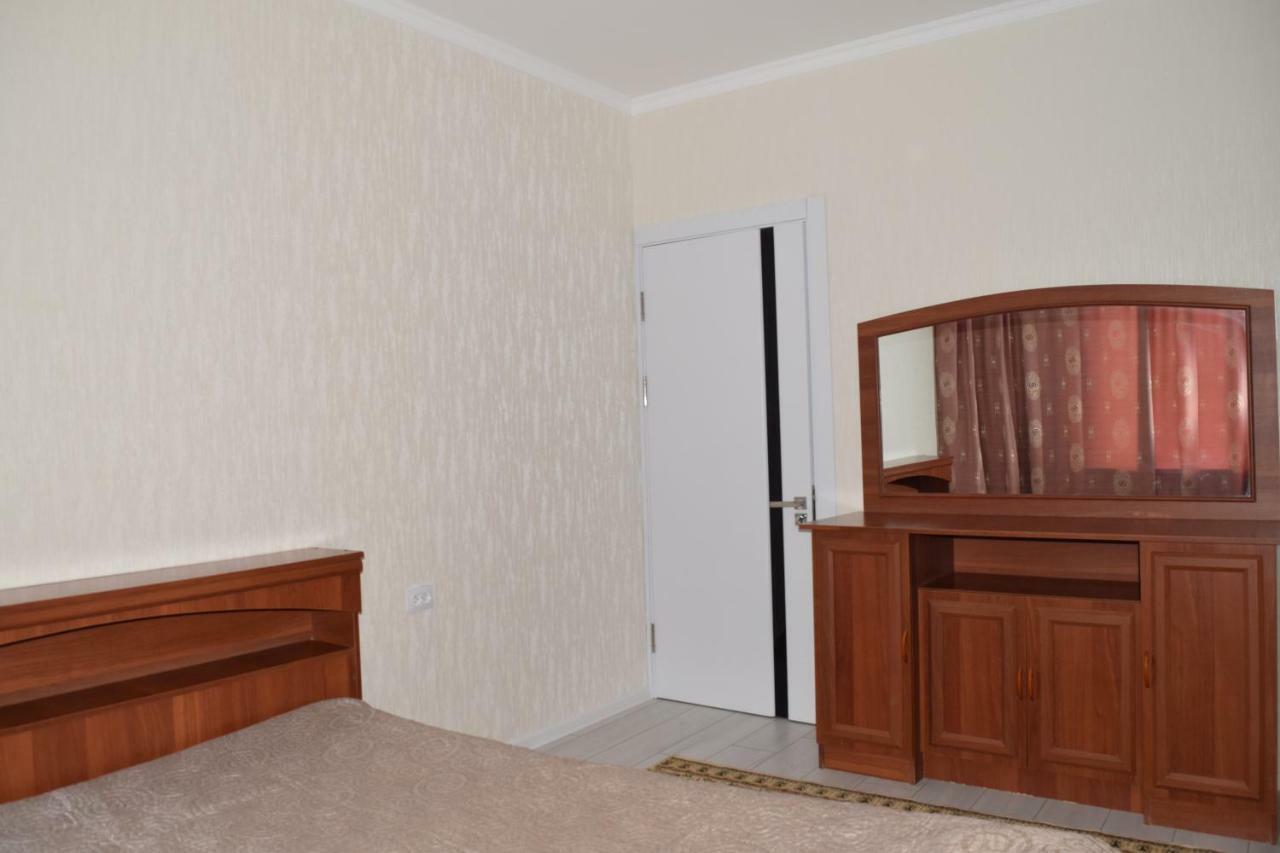 Hostel Sebzor Tashkent Ngoại thất bức ảnh